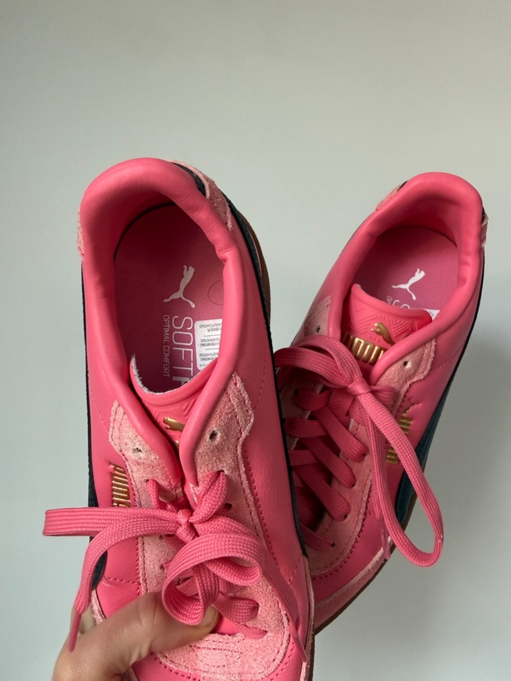 Puma Women's Sneakers in hot pink and navy - Picture 3 of 8